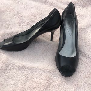 Guess Peep Toe Closed Back Heels